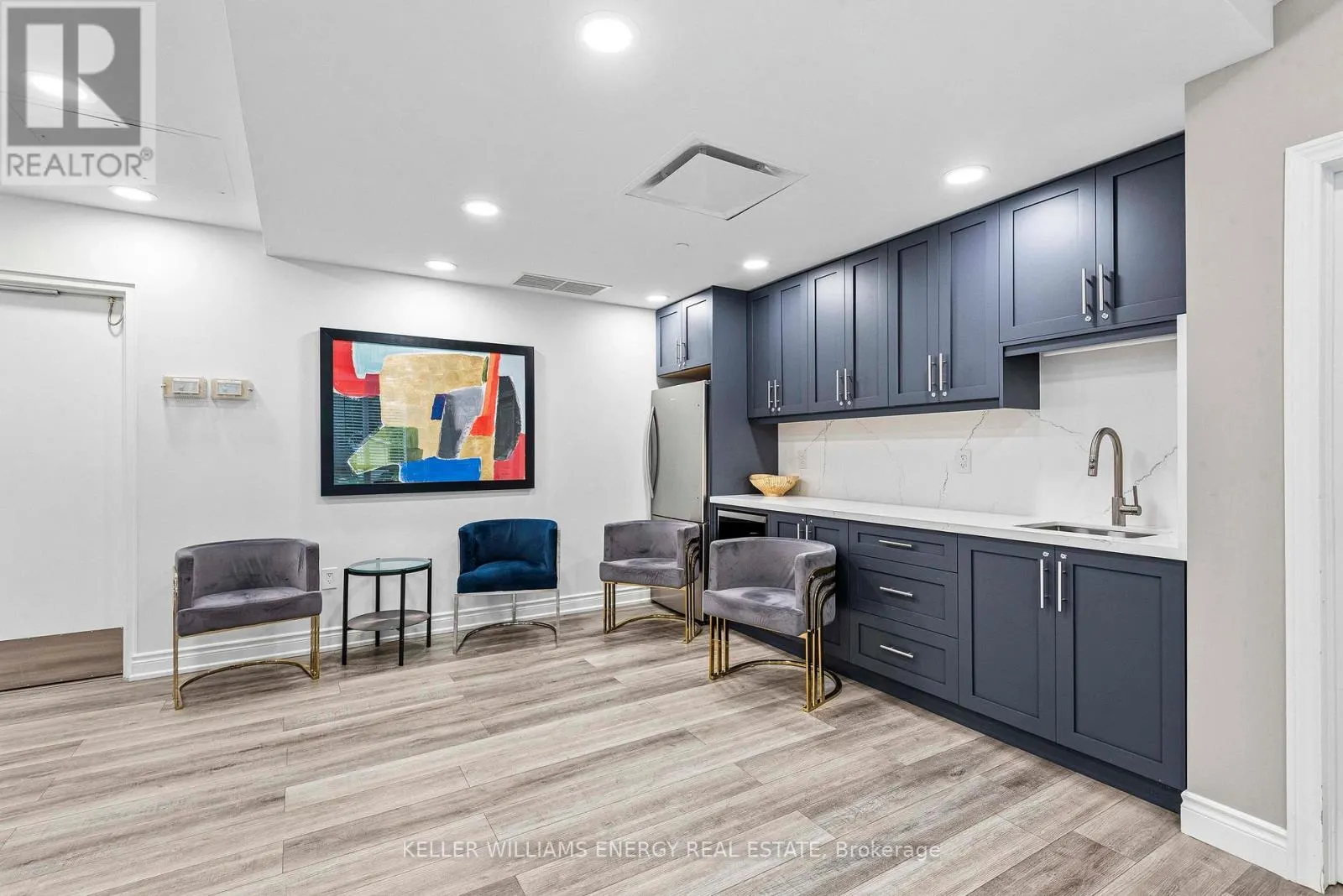 310 - 1200 THE ESPLANADE ROAD N, #310