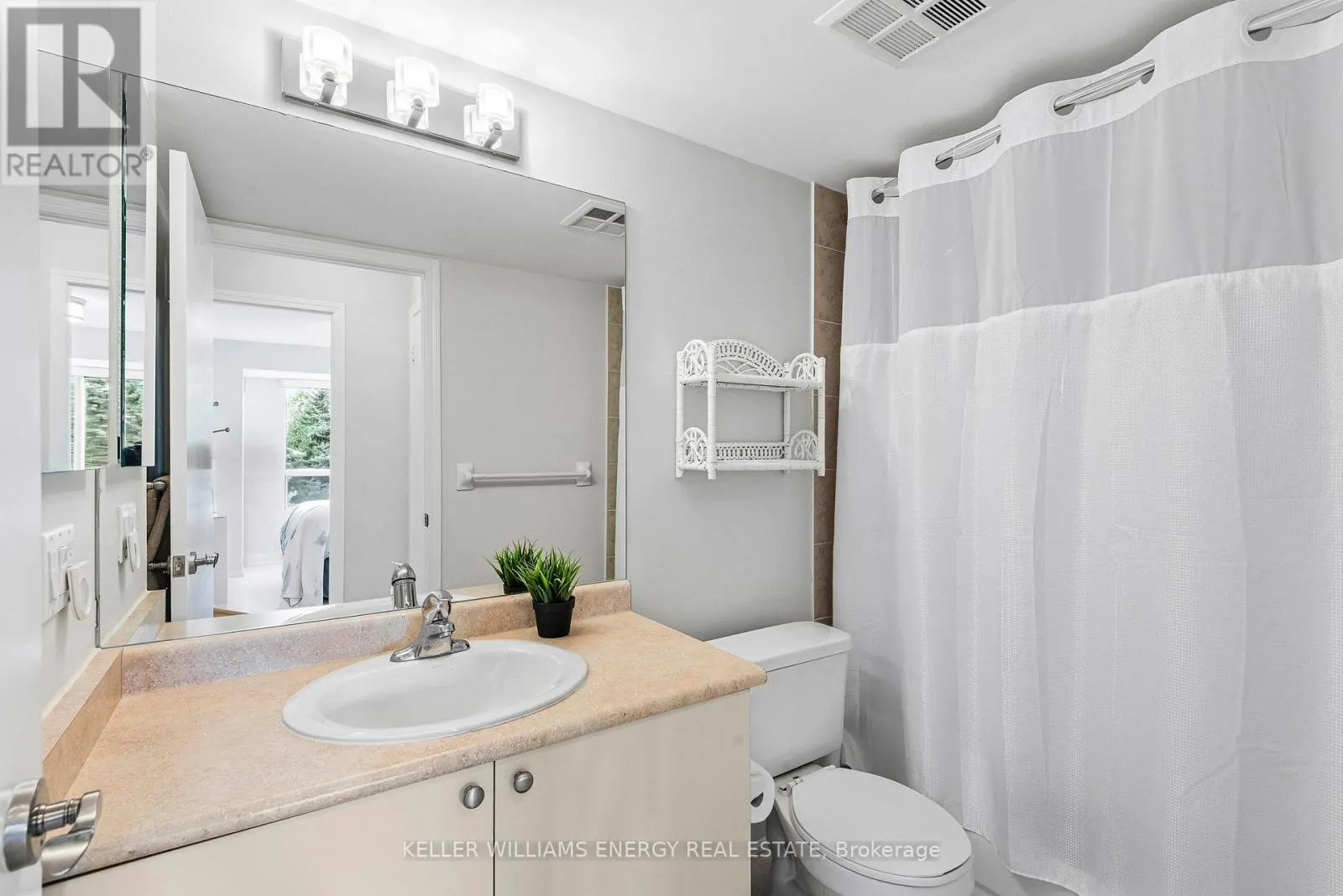 310 - 1200 THE ESPLANADE ROAD N, #310