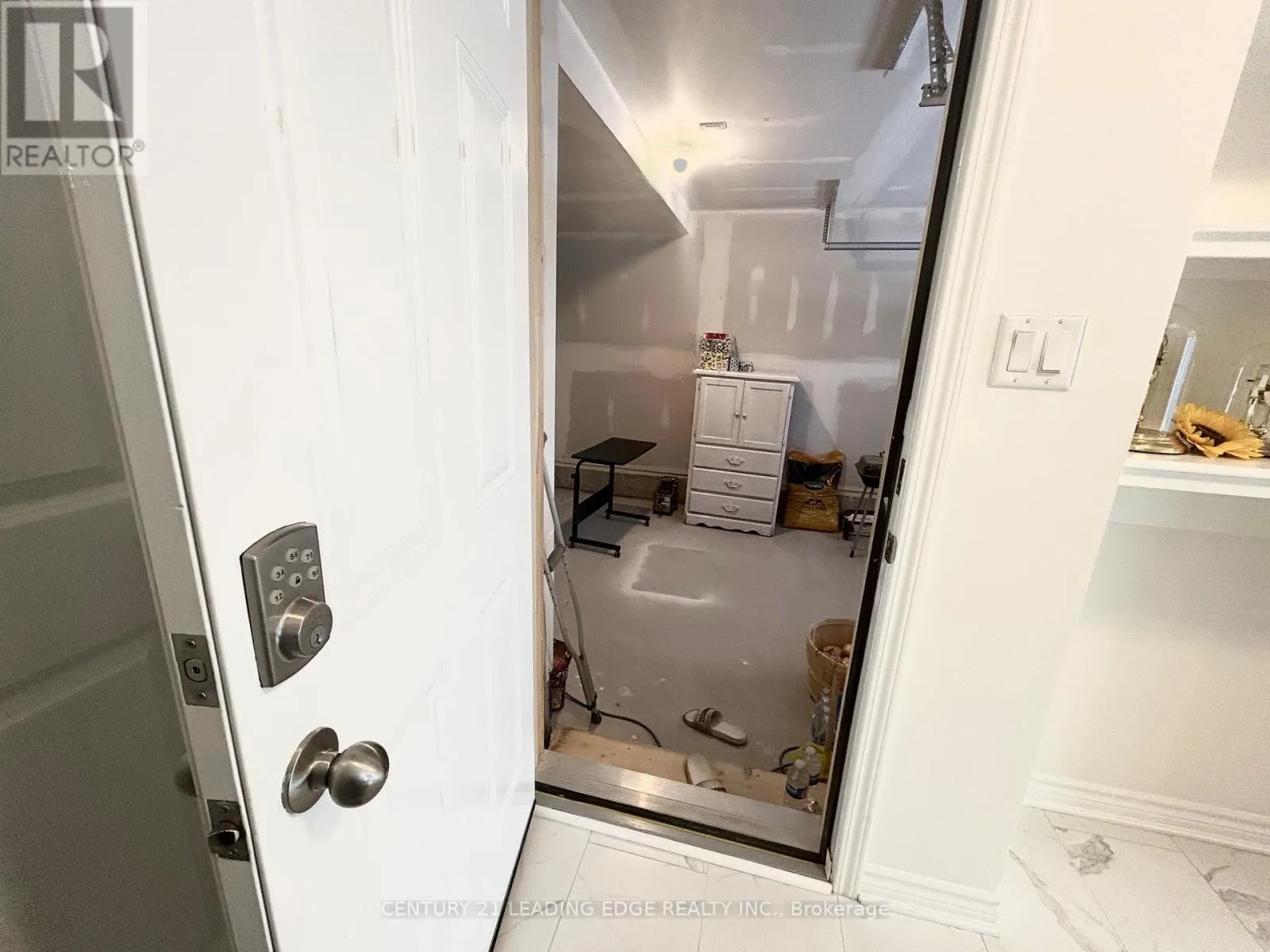 3378 SWORDBILL STREET