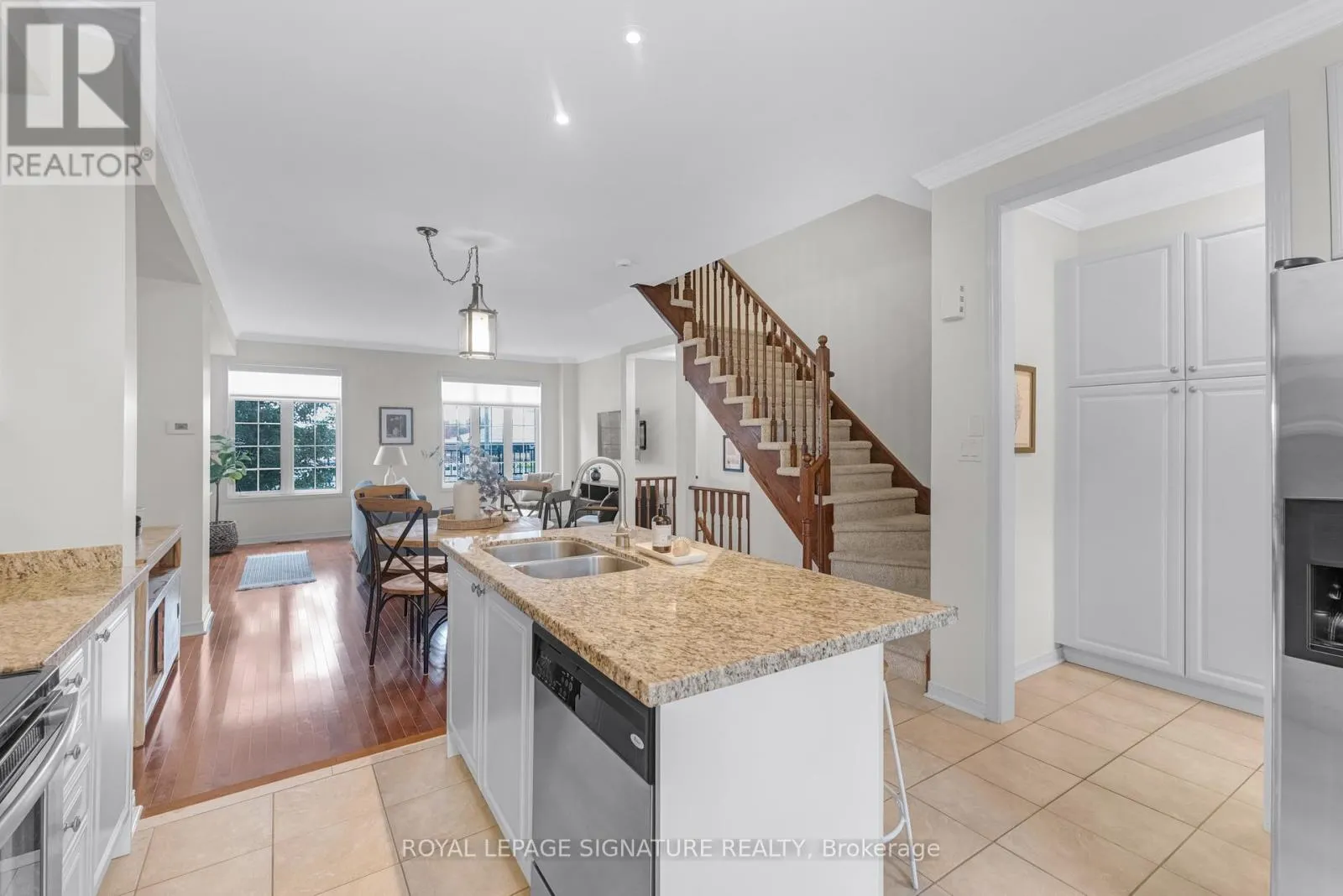 23 - 1701 FINCH AVENUE