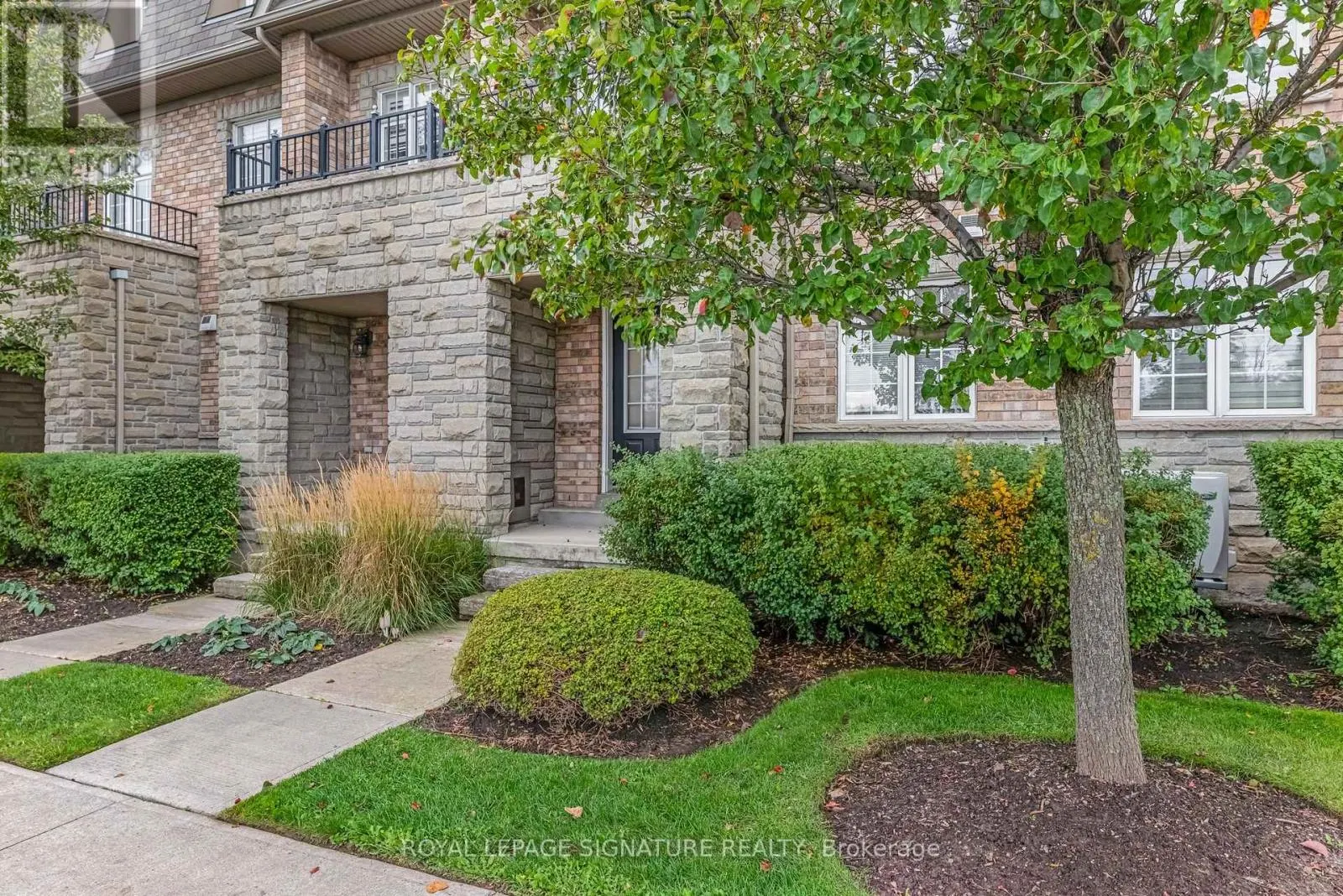 23 - 1701 FINCH AVENUE