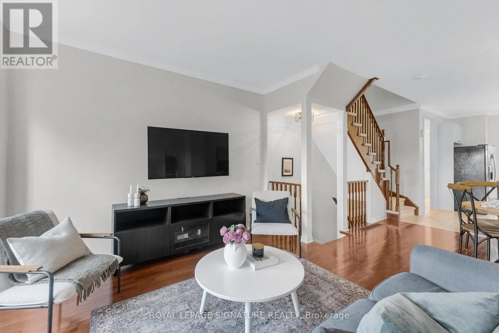 23 - 1701 FINCH AVENUE