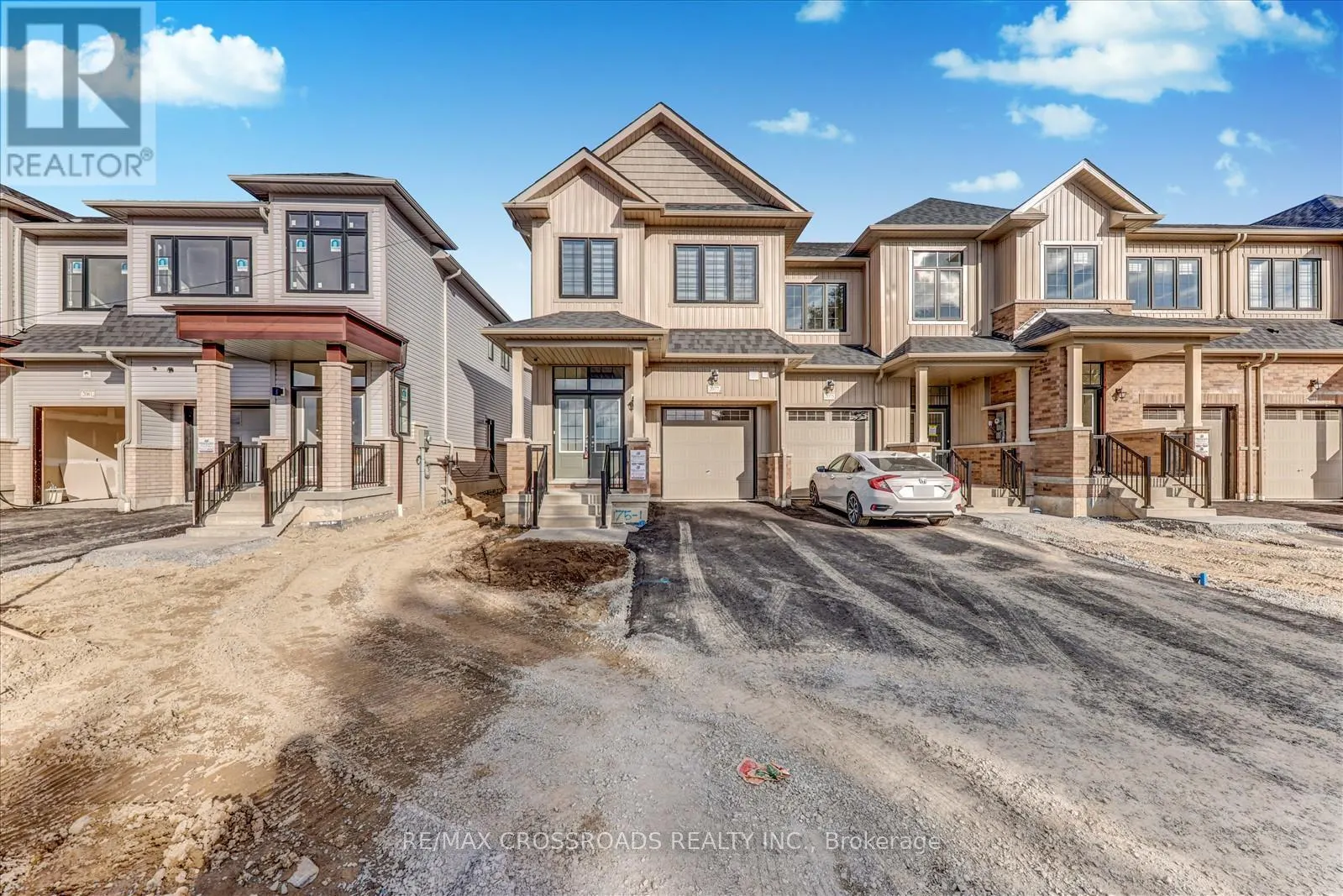 2077 HORACE DUNCAN CRESCENT