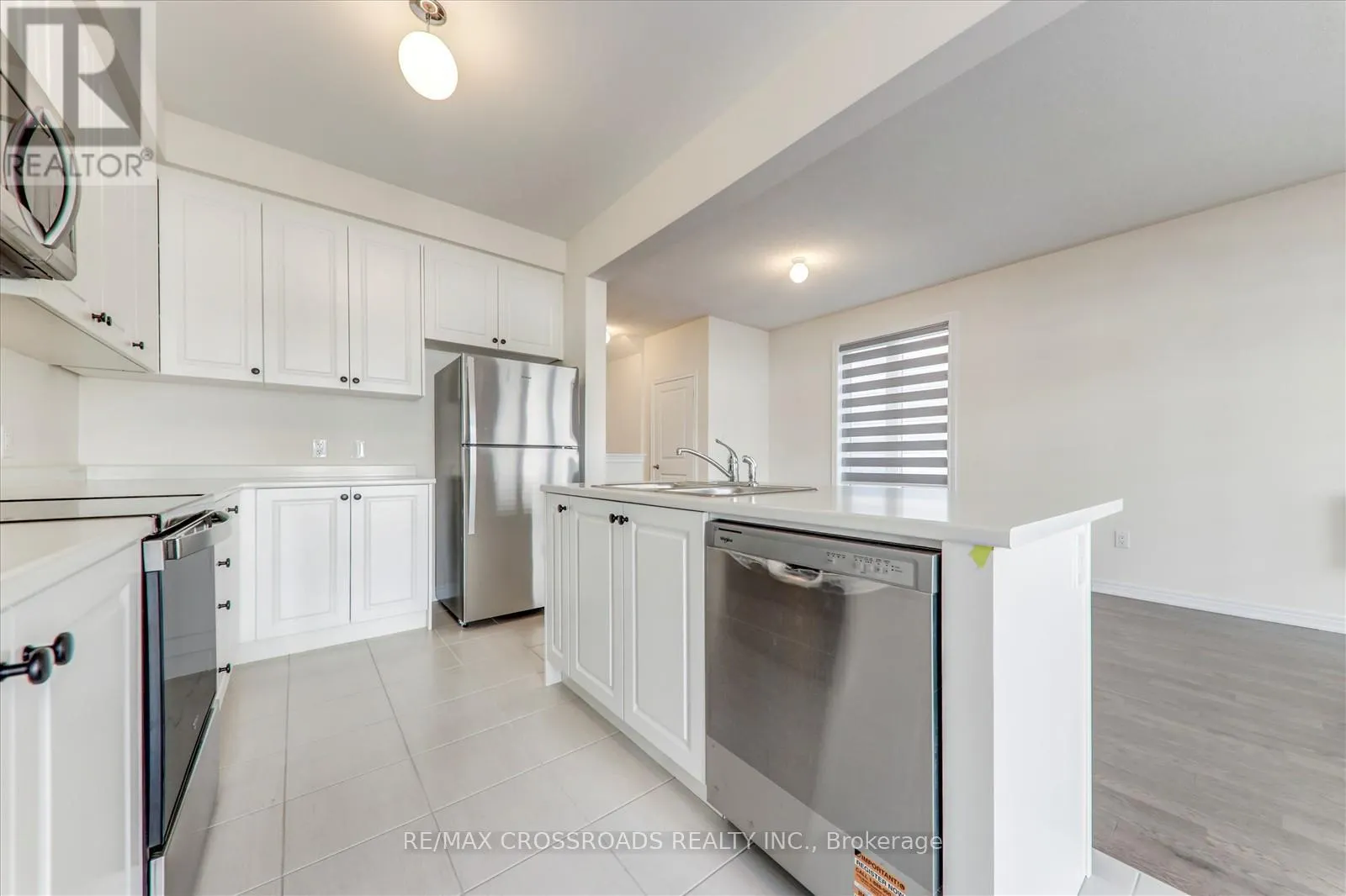 2077 HORACE DUNCAN CRESCENT