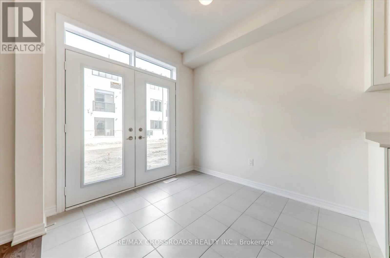 2077 HORACE DUNCAN CRESCENT