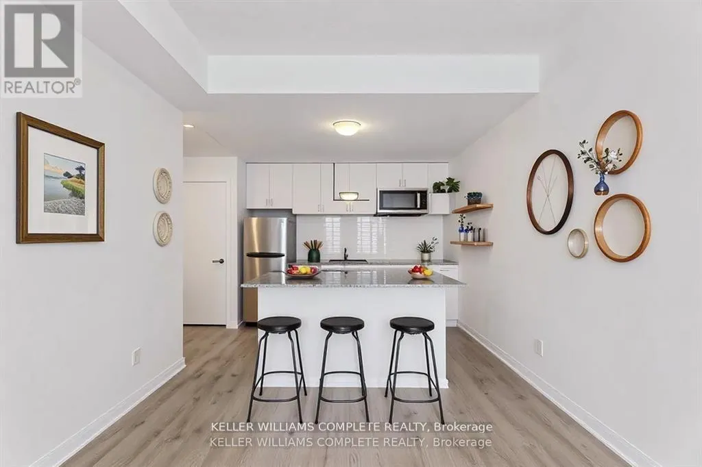 40 - 1740 SIMCOE STREET N