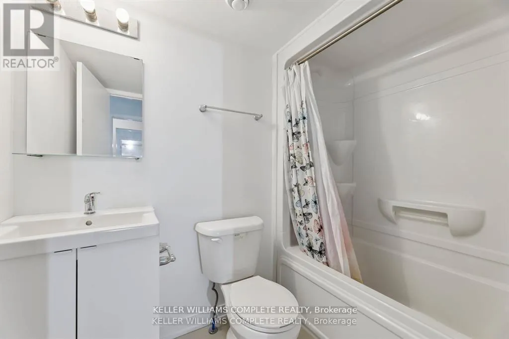 40 - 1740 SIMCOE STREET N