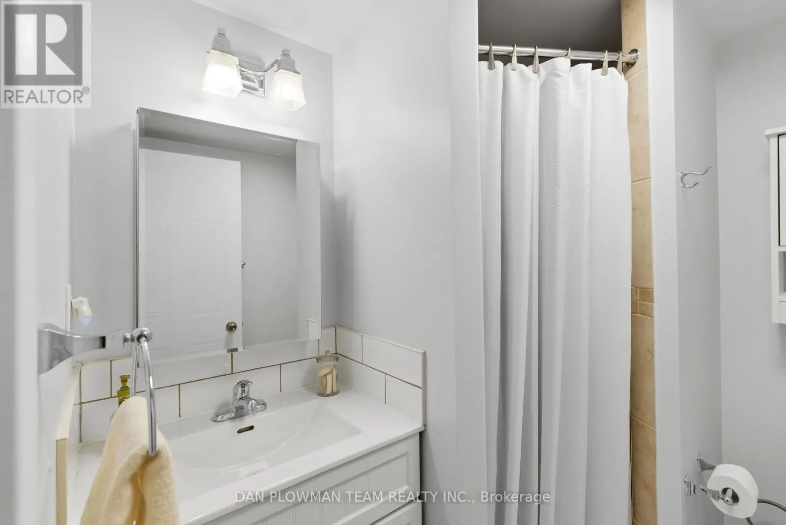 314 - 1665 PICKERING PARKWAY