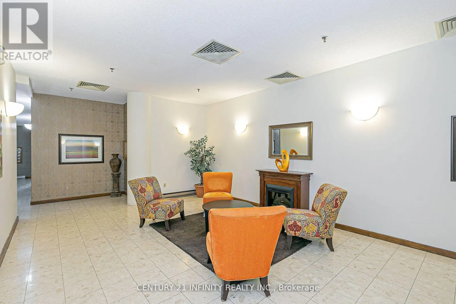 306 - 80 ATHOL STREET E, #306