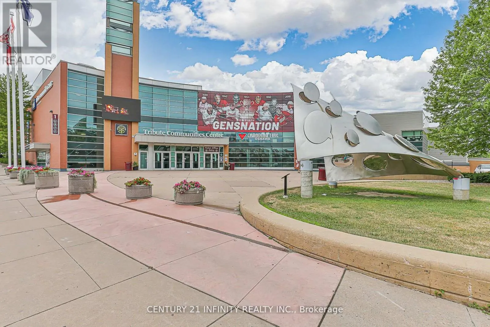 306 - 80 ATHOL STREET E, #306