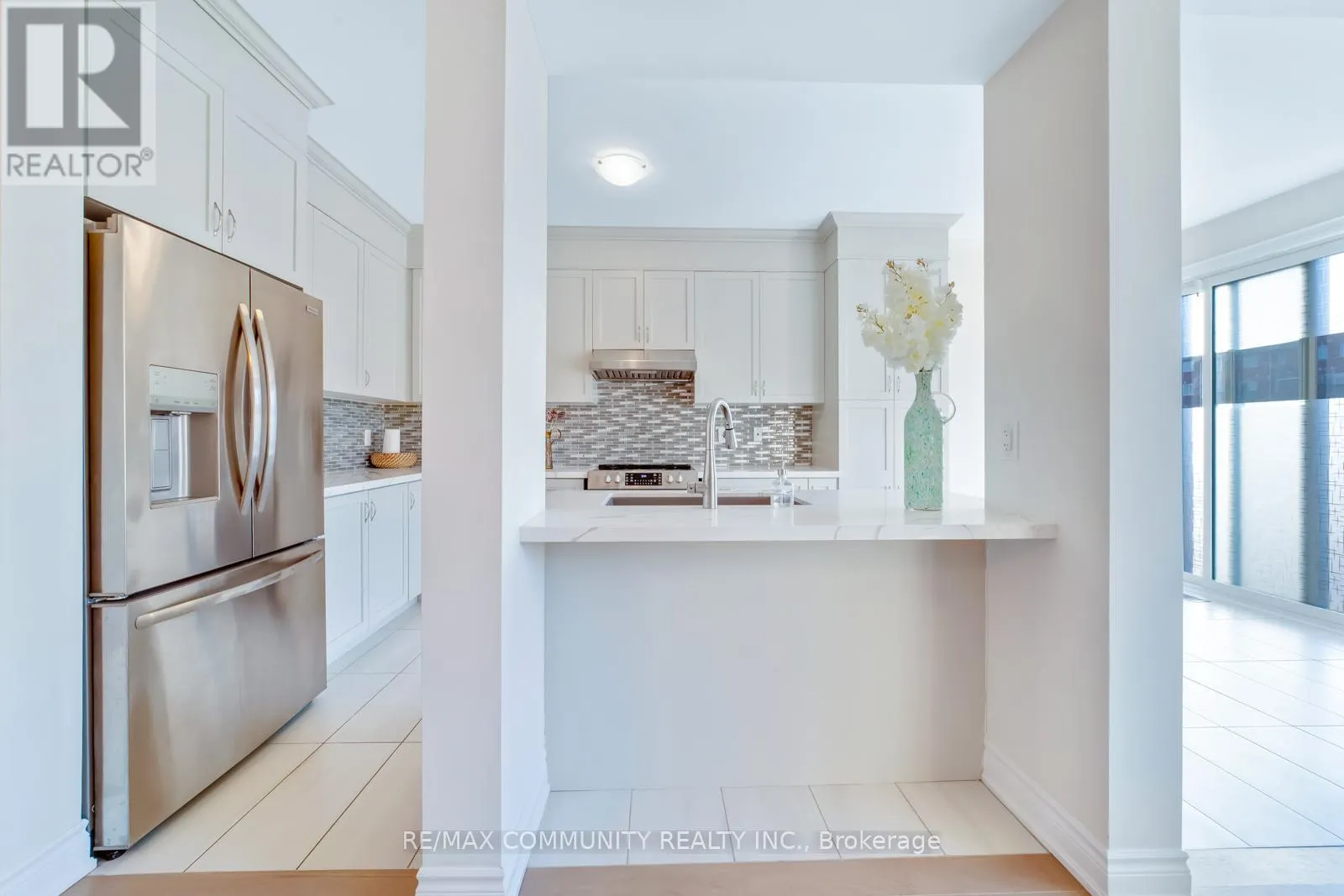 1024 SKYRIDGE BOULEVARD N