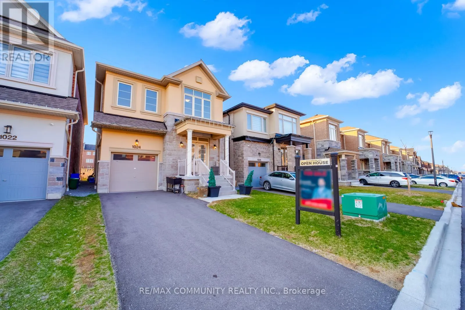 1024 SKYRIDGE BOULEVARD N