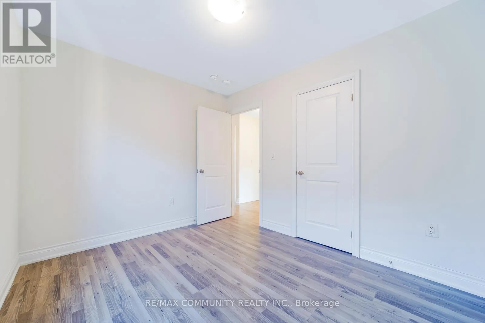 1024 SKYRIDGE BOULEVARD N