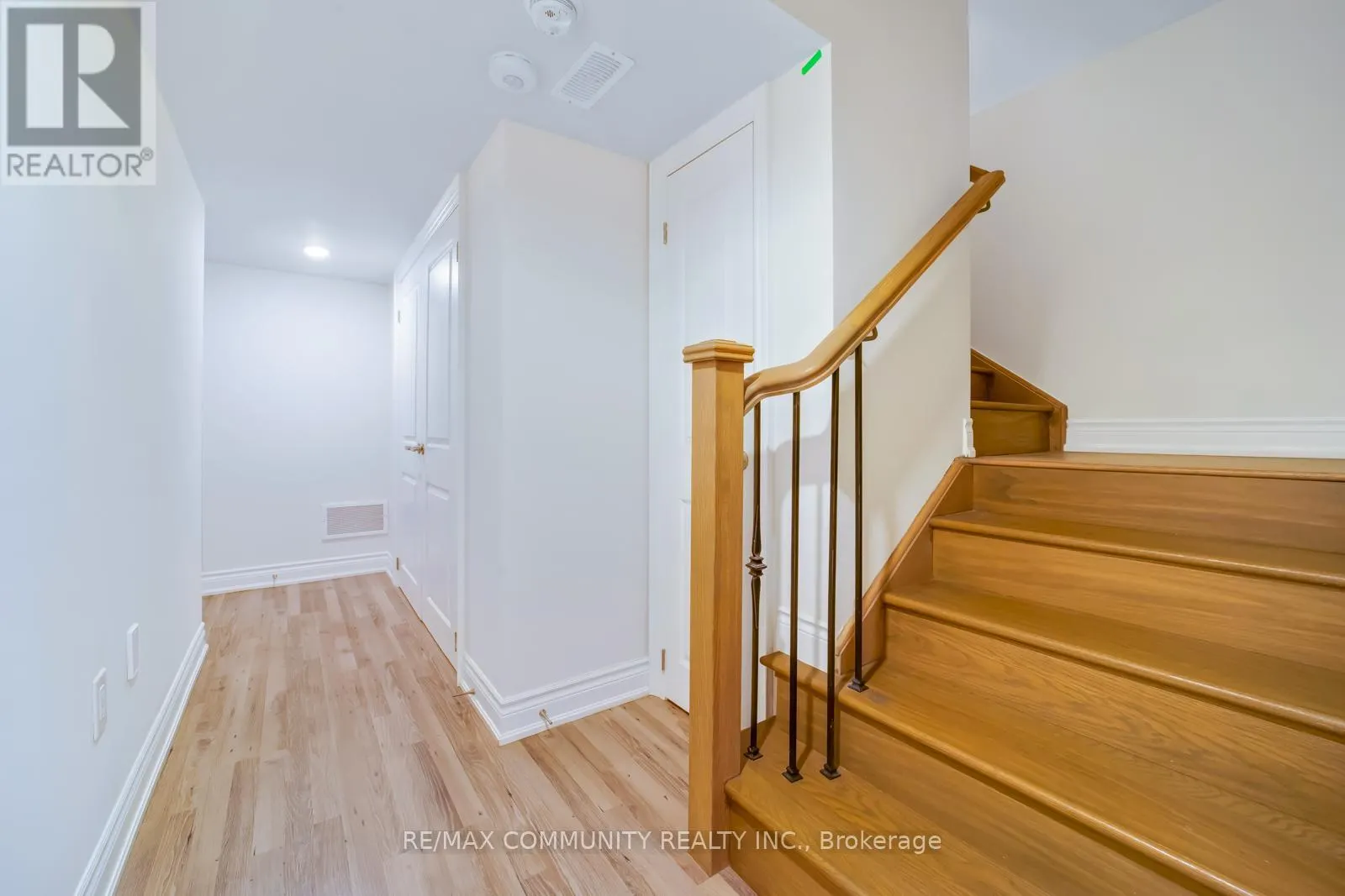 1024 SKYRIDGE BOULEVARD N