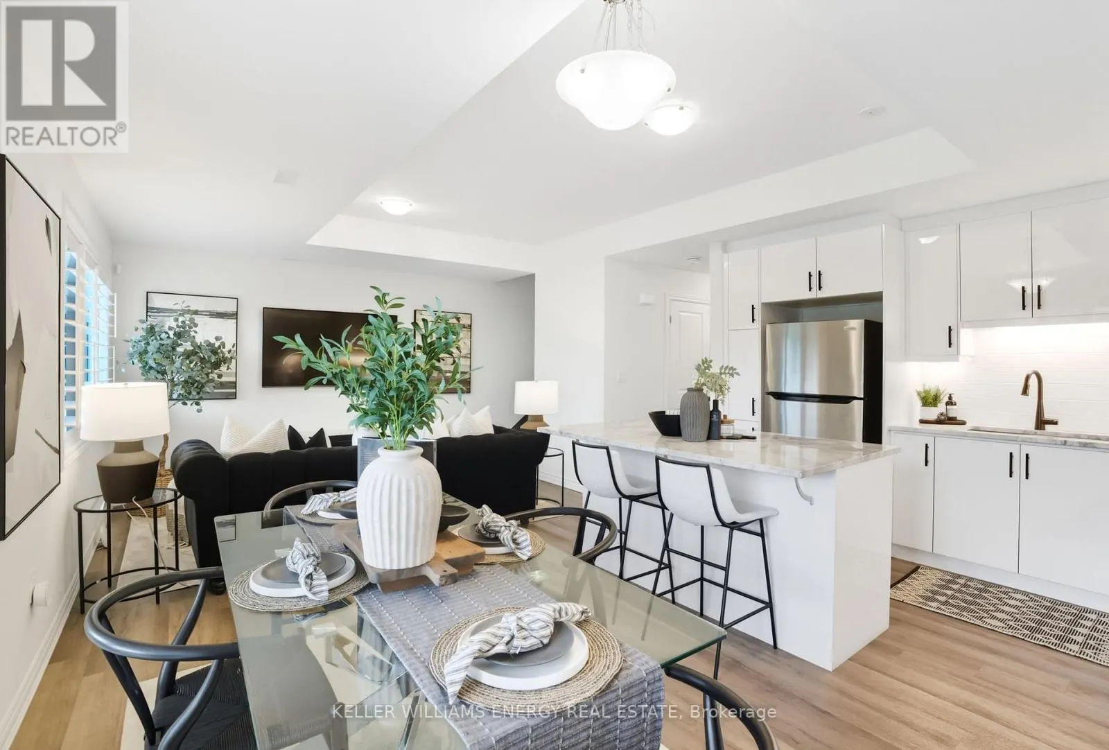 620 - 1034 REFLECTION PLACE, #620