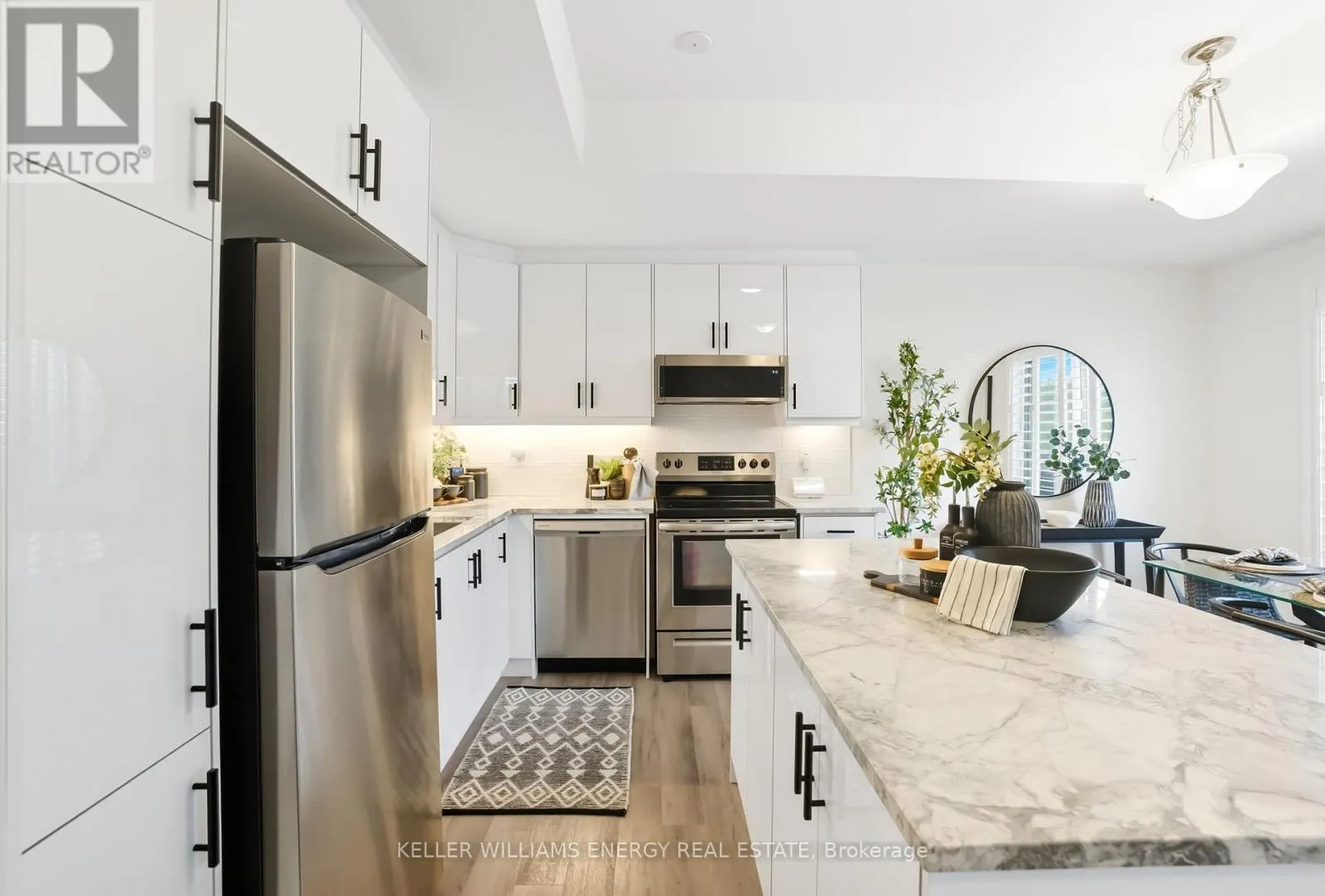 620 - 1034 REFLECTION PLACE, #620