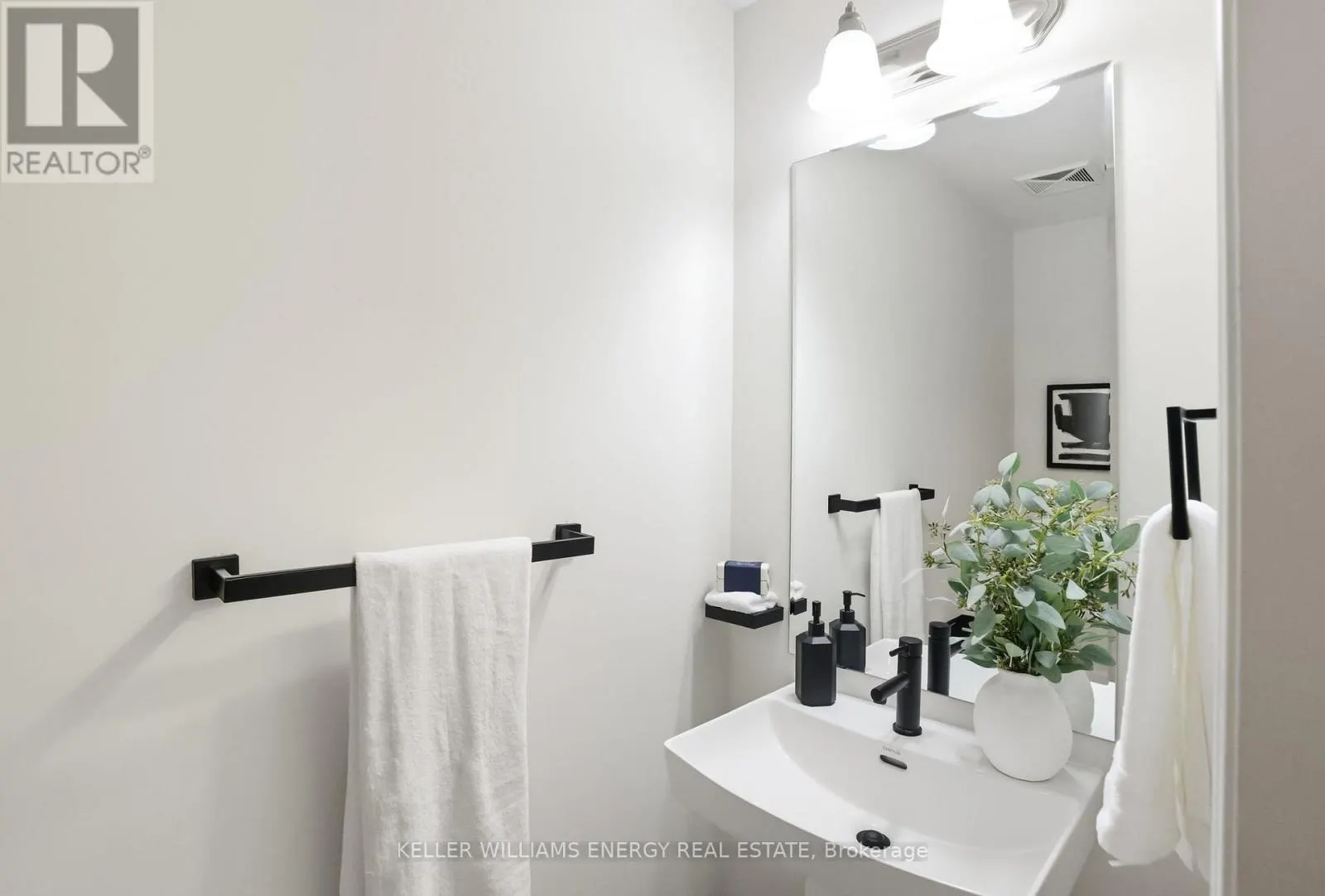 620 - 1034 REFLECTION PLACE, #620