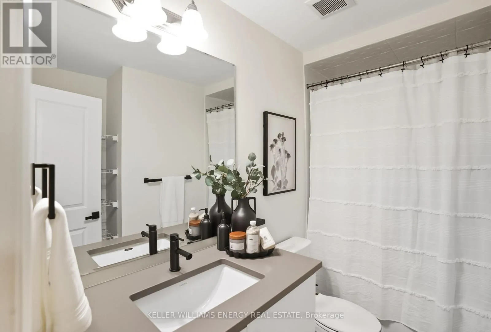 620 - 1034 REFLECTION PLACE, #620