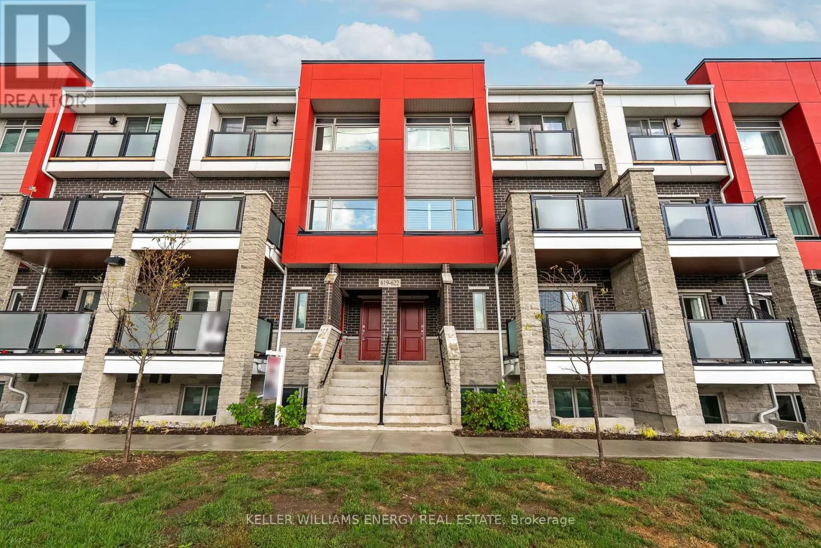 620 - 1034 REFLECTION PLACE, #620