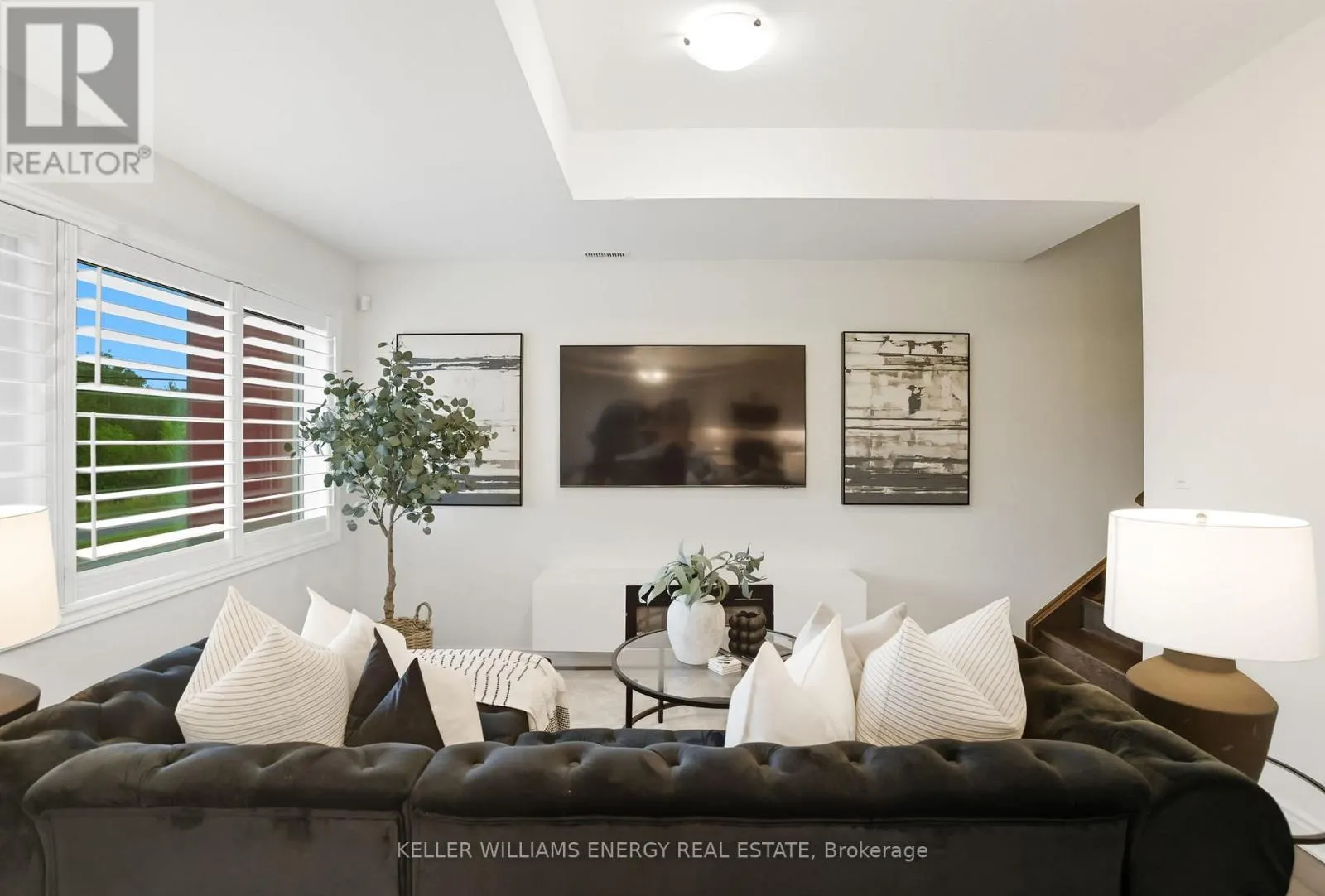 620 - 1034 REFLECTION PLACE, #620