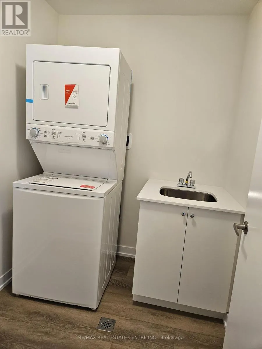 UPPER - 22 ZIIBI WAY