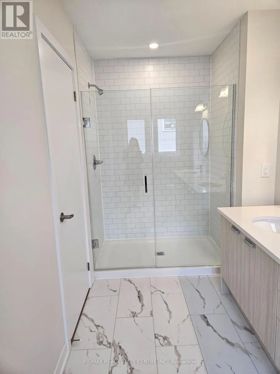 UPPER - 22 ZIIBI WAY