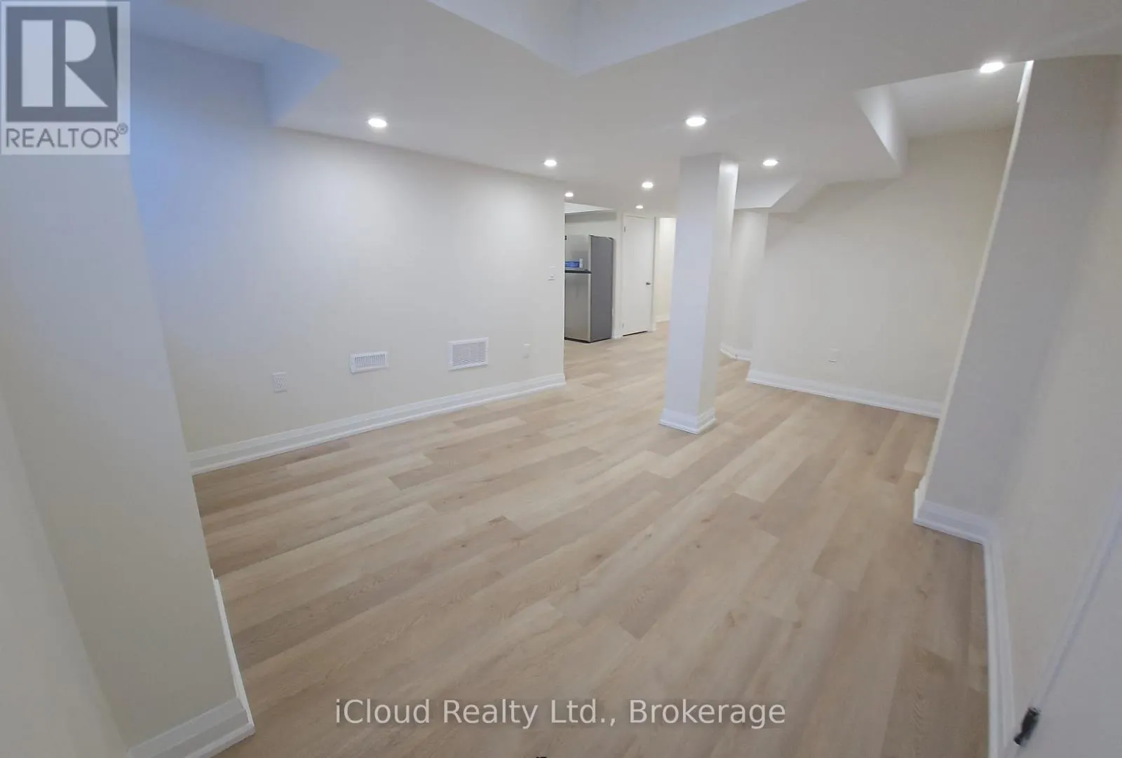 1142 SKYRIDGE BLVD BOULEVARD