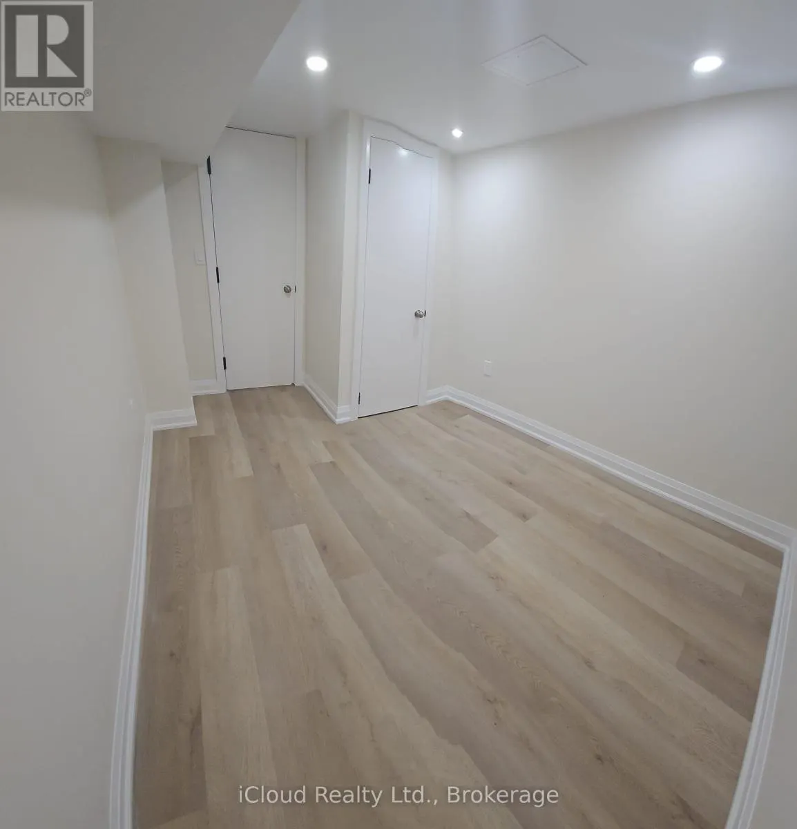 1142 SKYRIDGE BLVD BOULEVARD