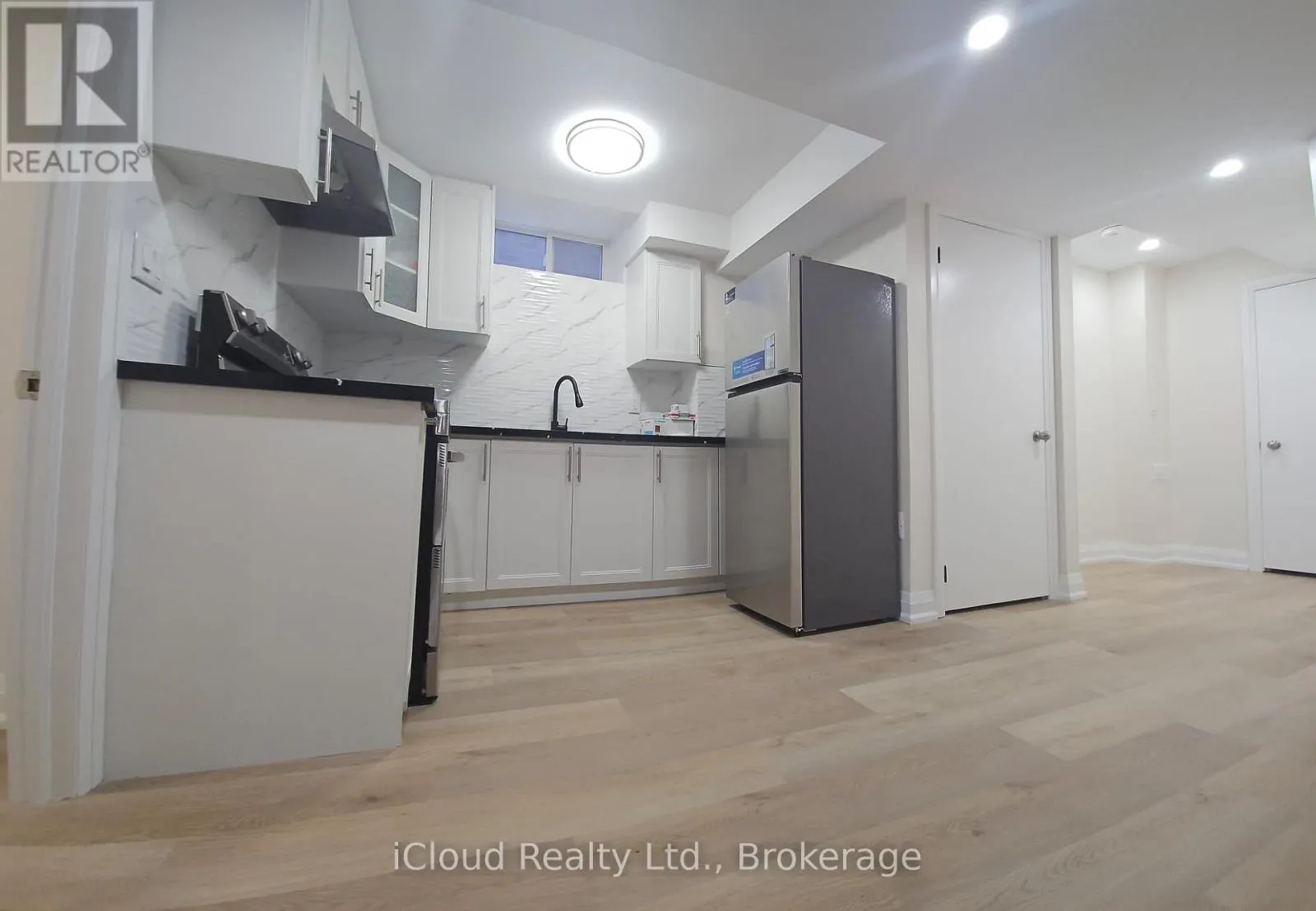 1142 SKYRIDGE BLVD BOULEVARD