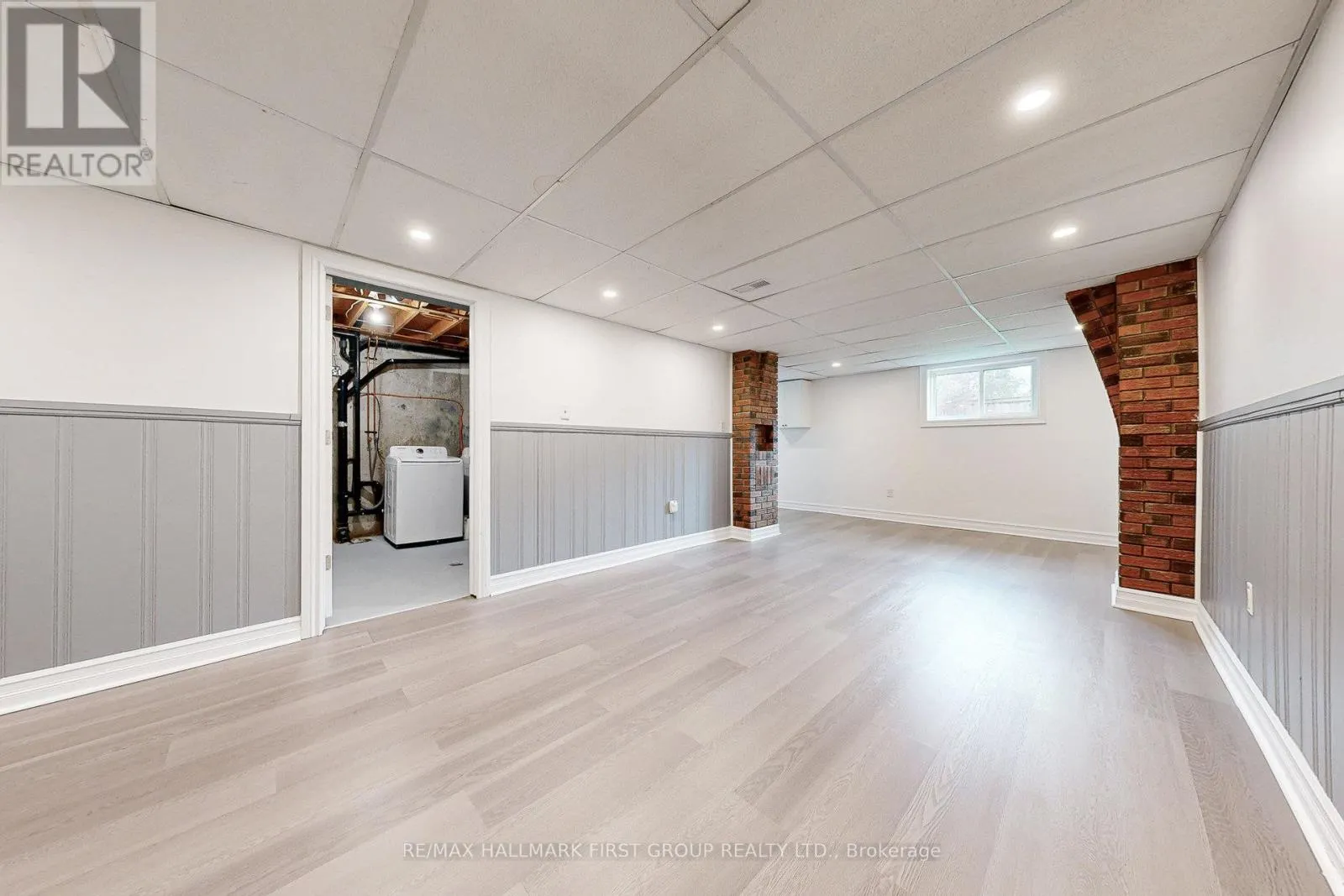 BSMT - 1443 CONNERY CRESCENT