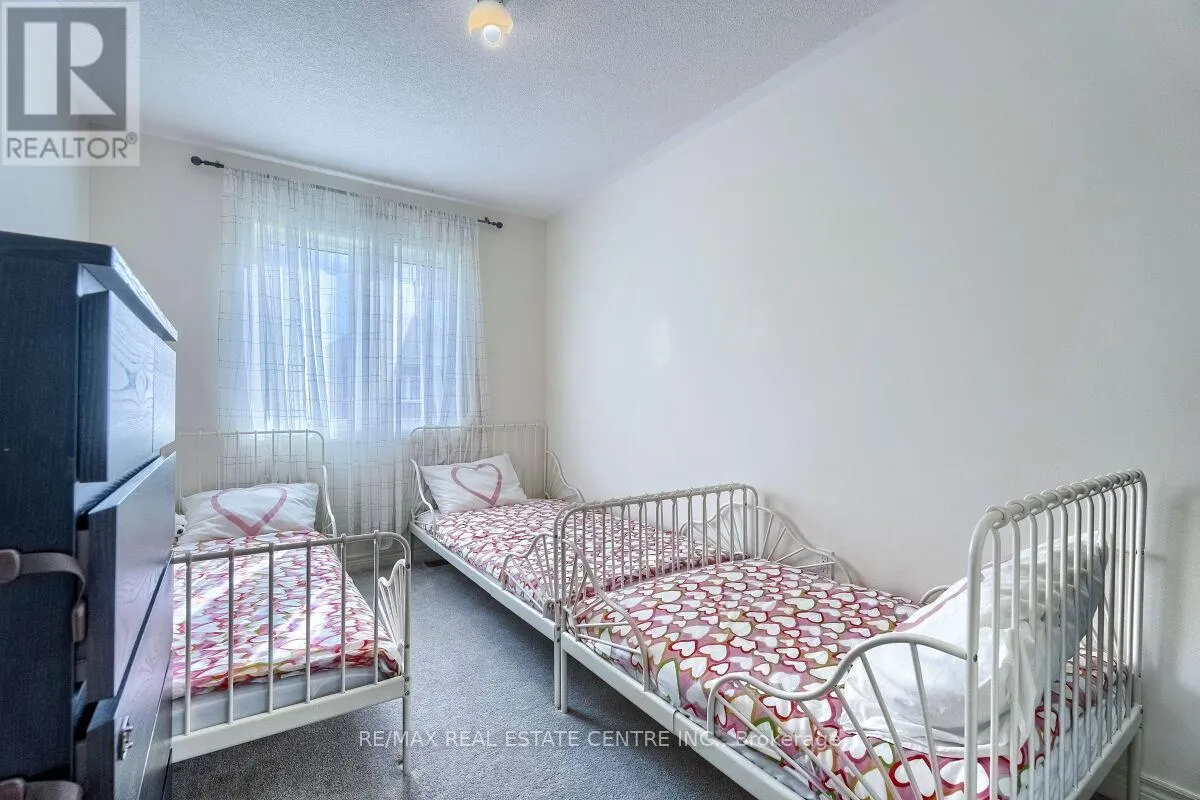 1195 KETTERING DRIVE