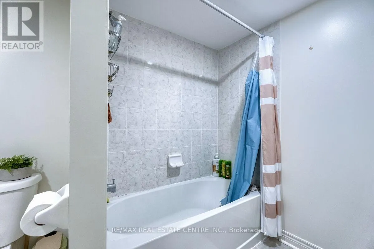 1195 KETTERING DRIVE