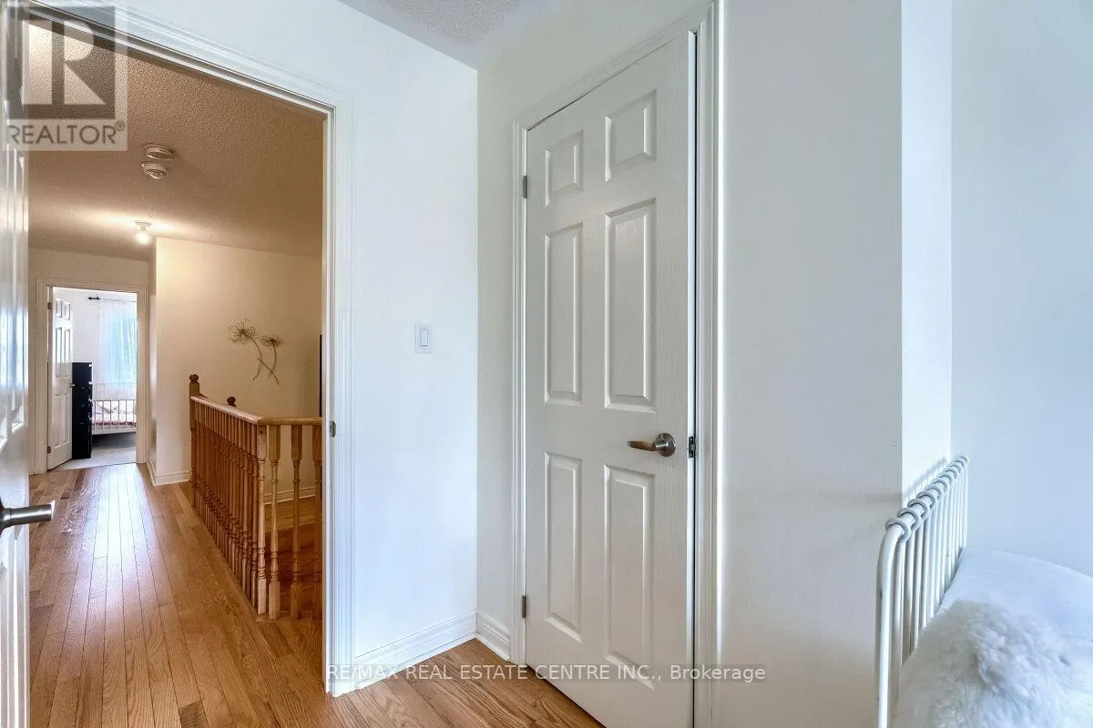 1195 KETTERING DRIVE