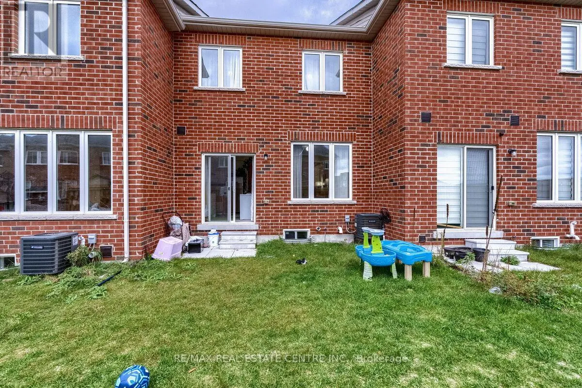 1195 KETTERING DRIVE