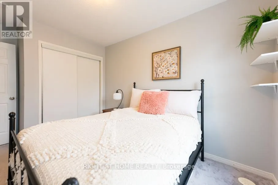 29 - 2506 BROMUS PATH N