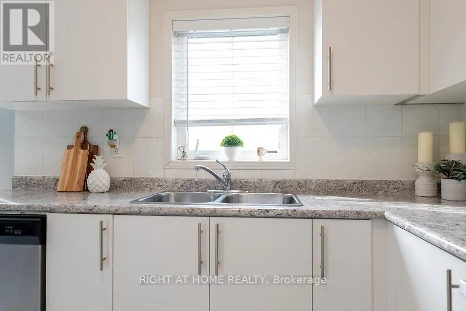 29 - 2506 BROMUS PATH N