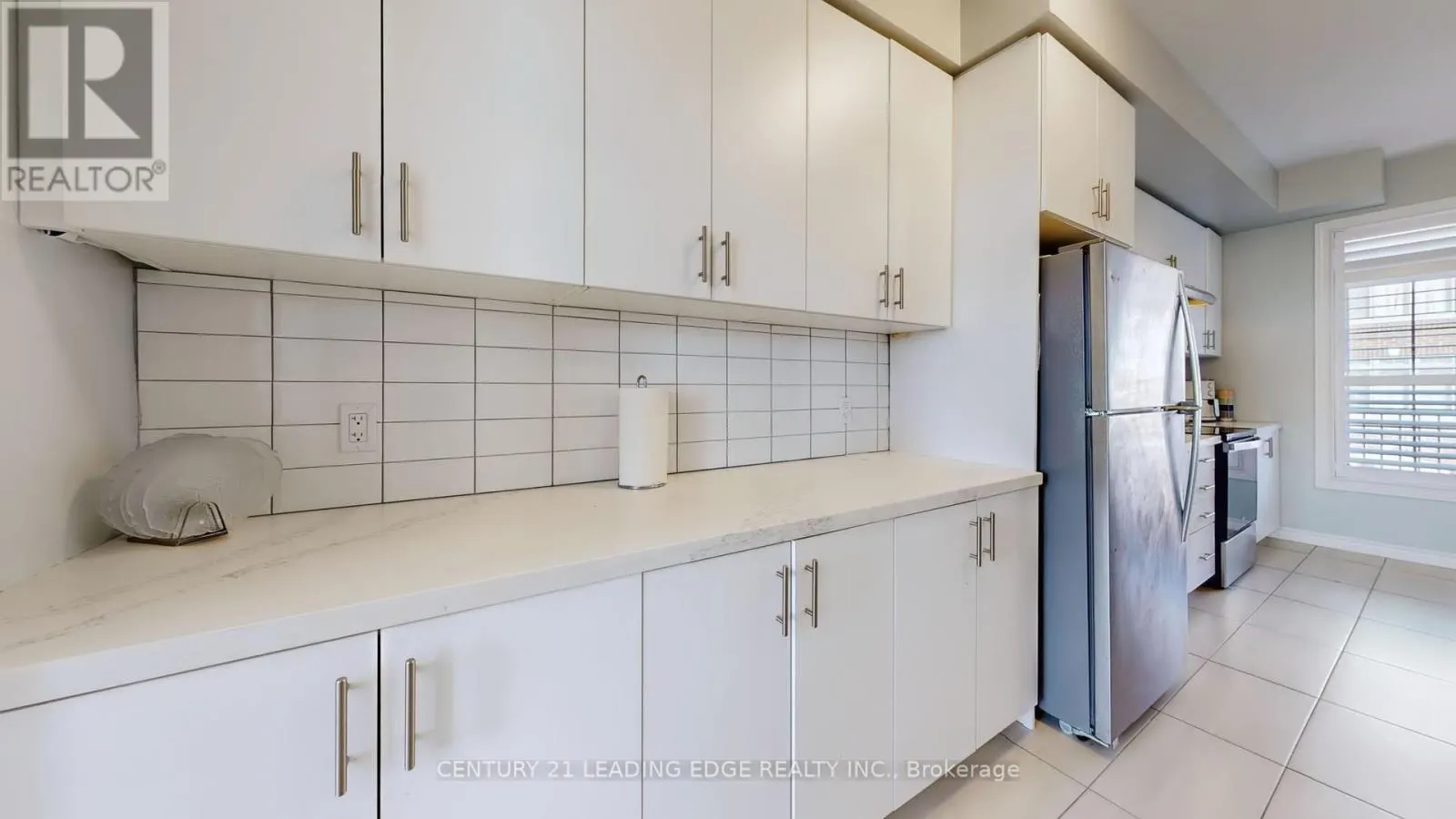 3 ROYAL COLLECTION WAY