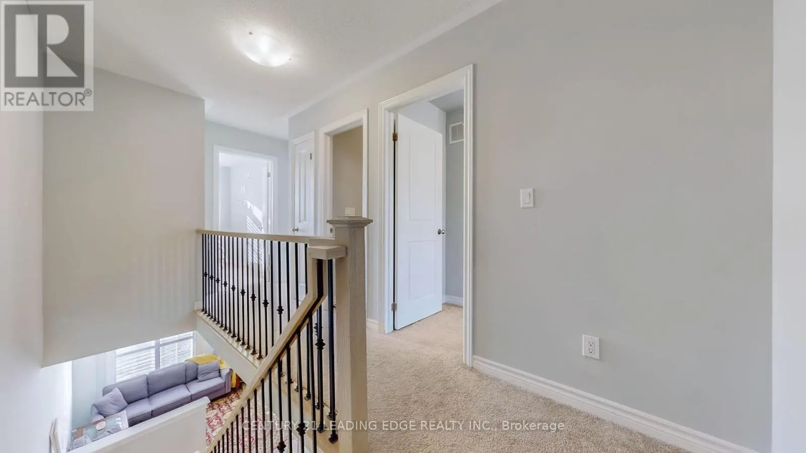 3 ROYAL COLLECTION WAY