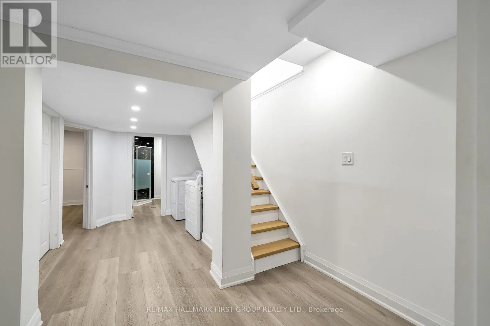 195 CASTLEBAR CRESCENT