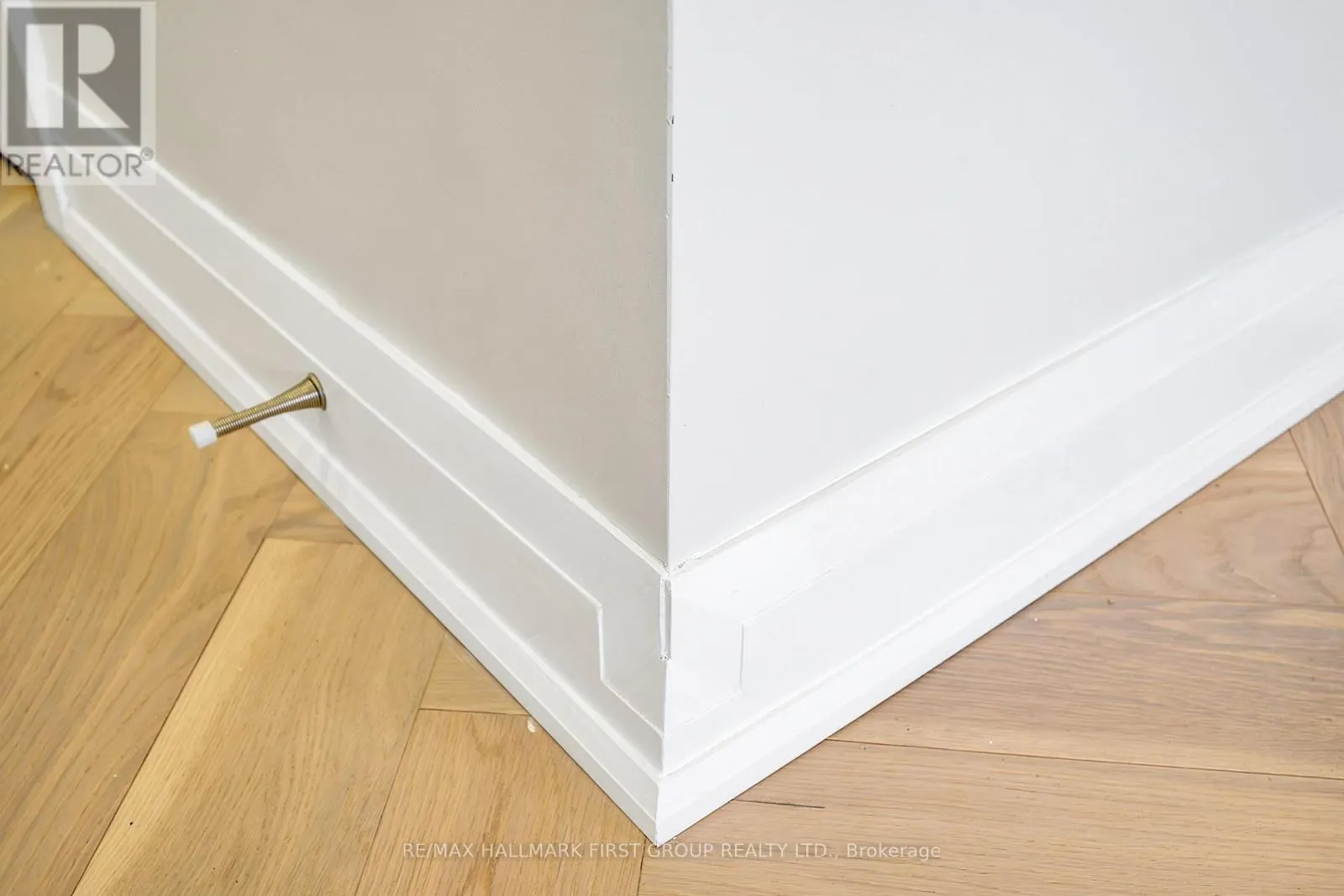 195 CASTLEBAR CRESCENT