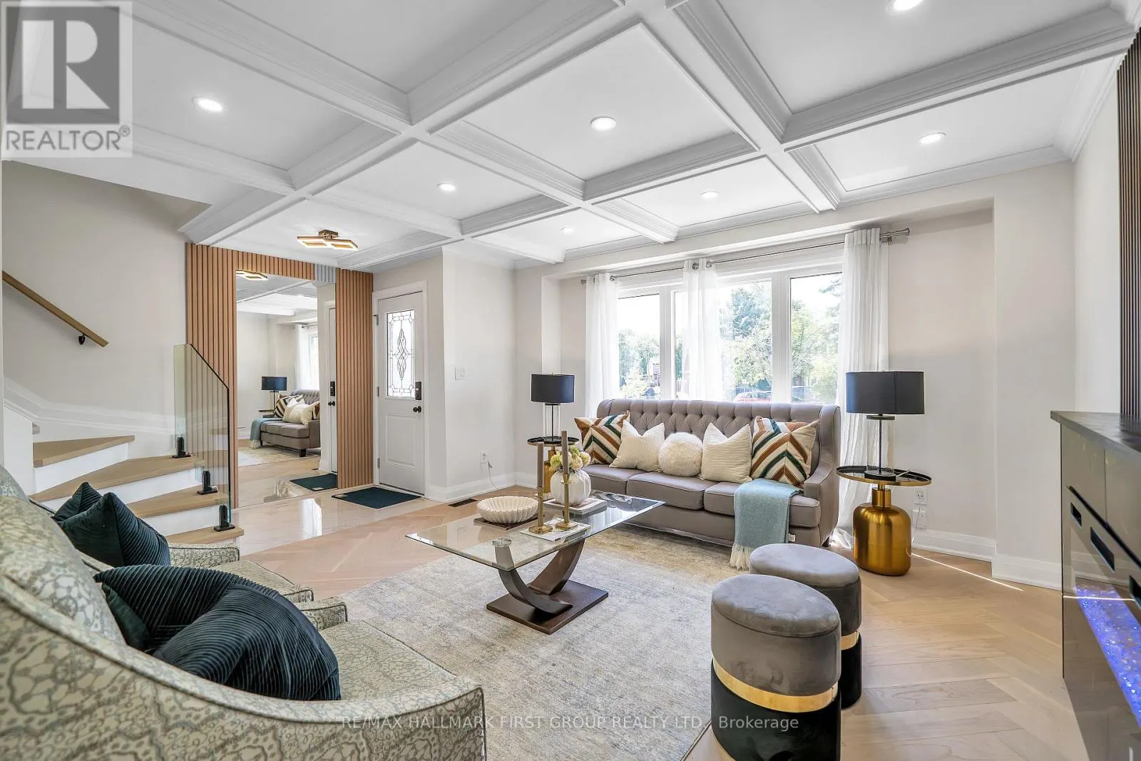 195 CASTLEBAR CRESCENT