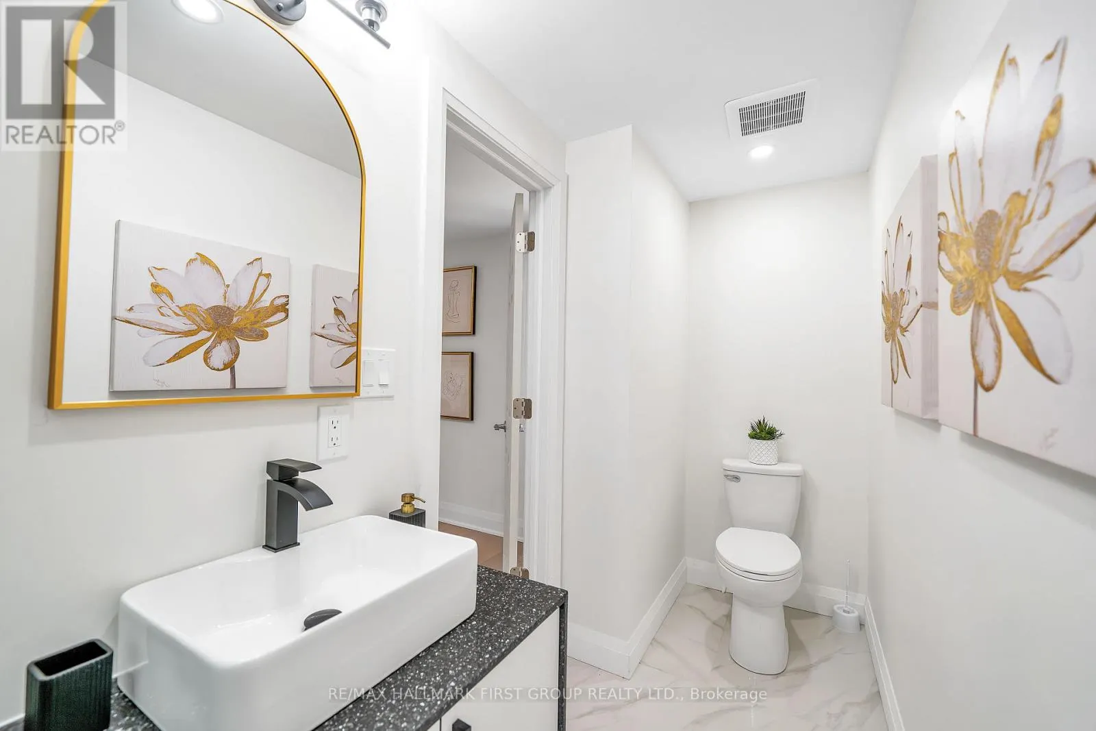 195 CASTLEBAR CRESCENT