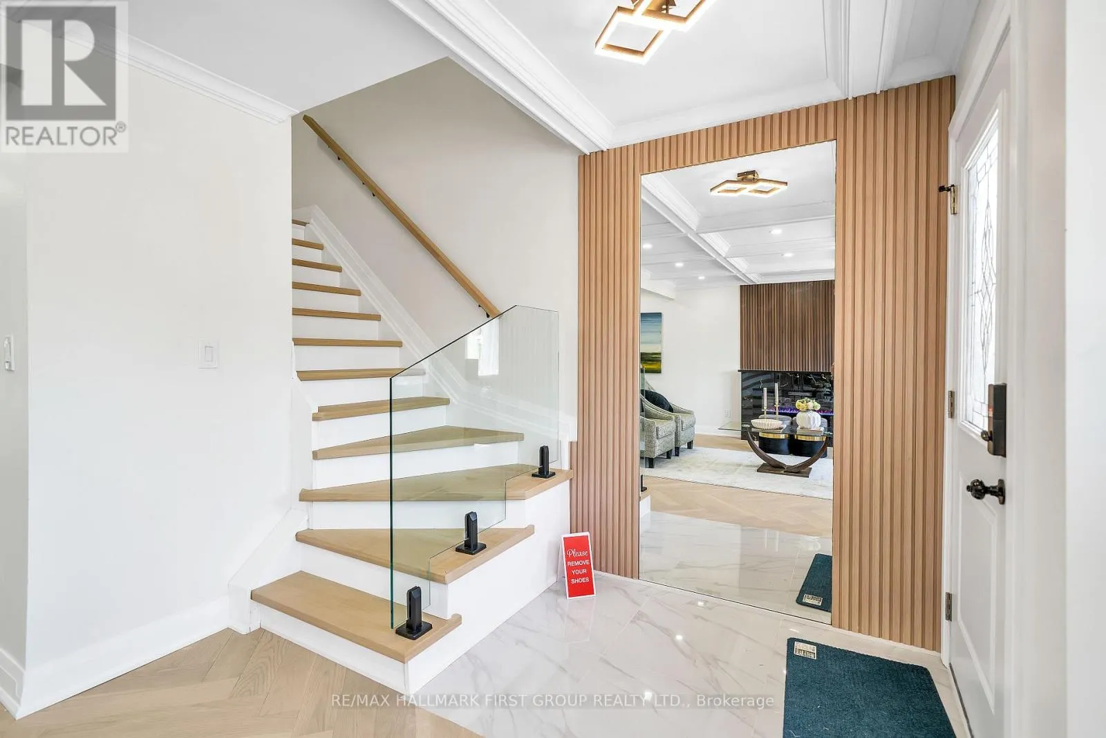 195 CASTLEBAR CRESCENT