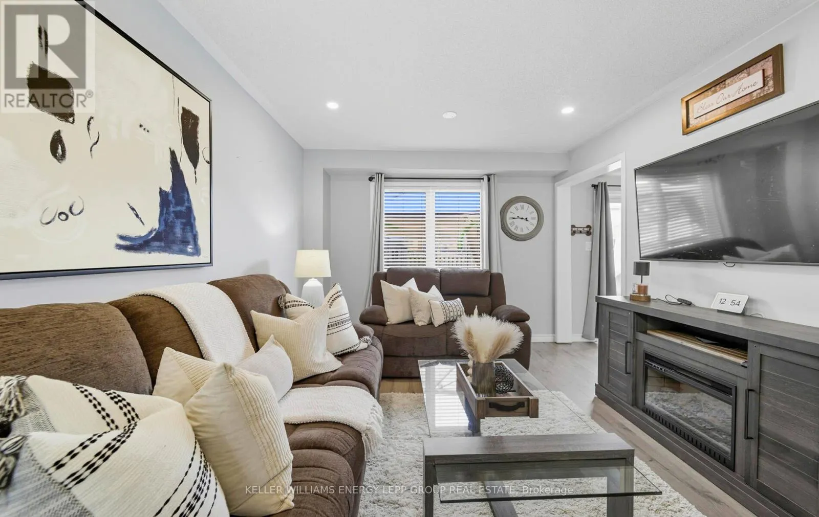 73 CECIL FOUND CRESCENT