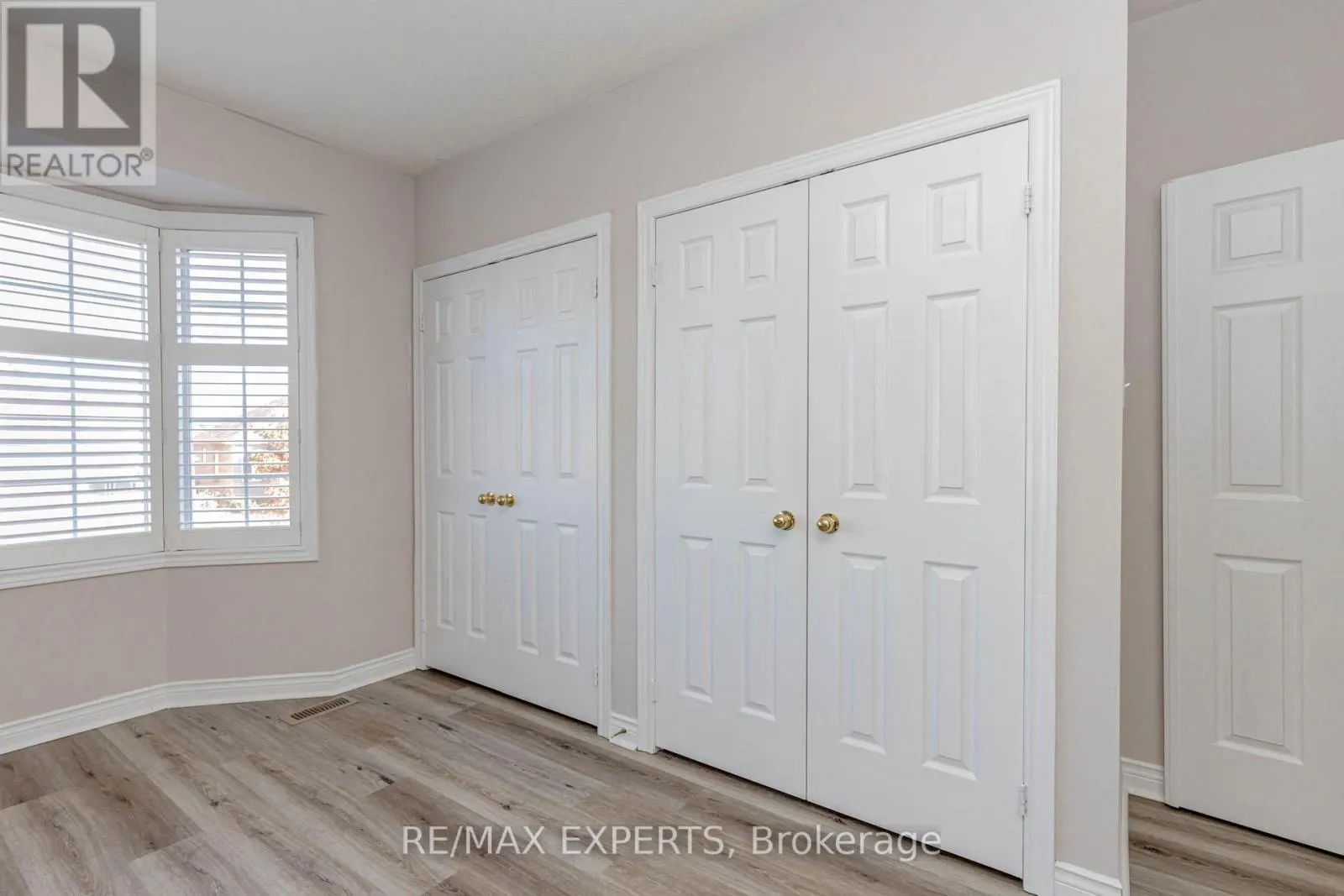 5 TEMPLE WEST CRESCENT