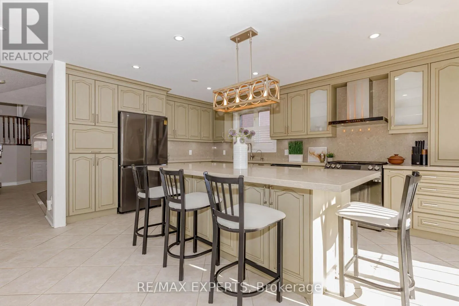 5 TEMPLE WEST CRESCENT