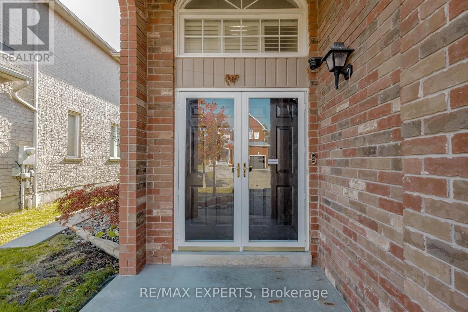 5 TEMPLE WEST CRESCENT