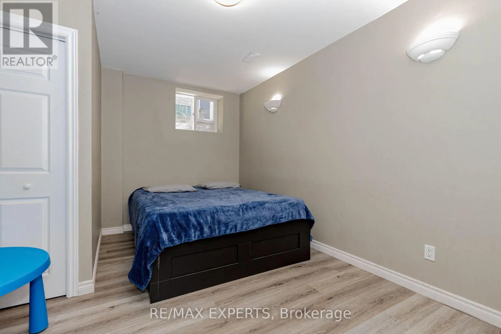 5 TEMPLE WEST CRESCENT