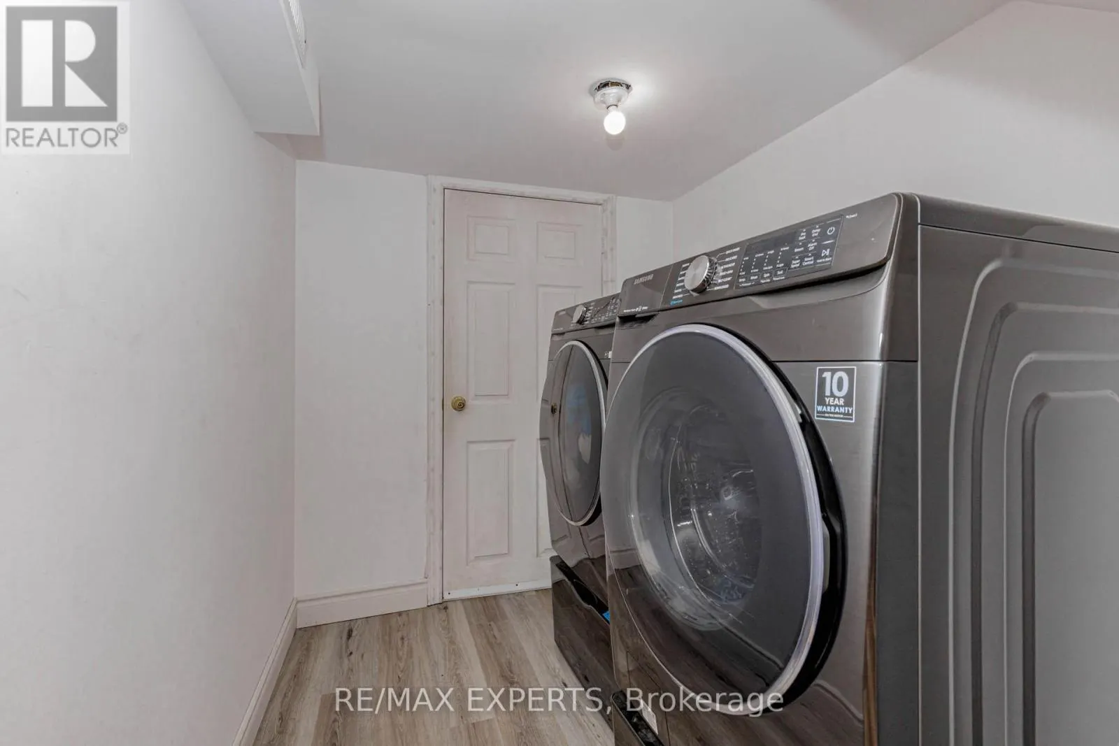 5 TEMPLE WEST CRESCENT