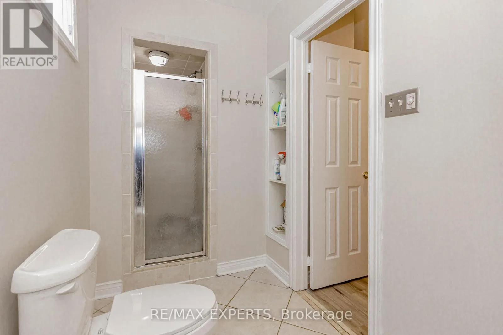 5 TEMPLE WEST CRESCENT